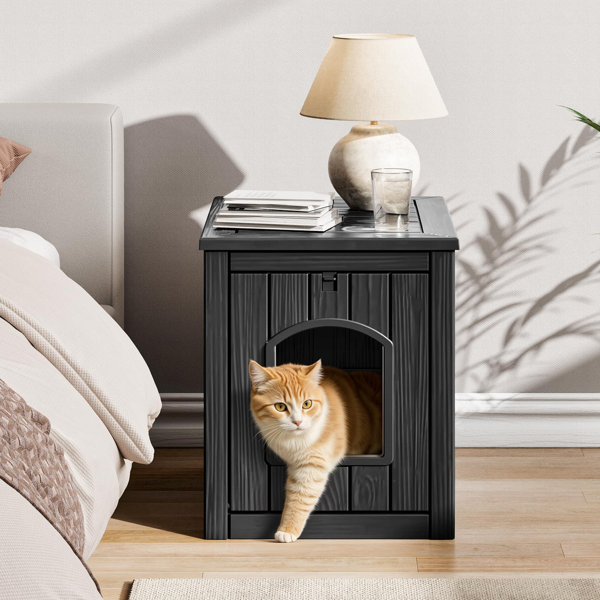 Weatherproof Resin Cat House with Hidden Litter Box S1846